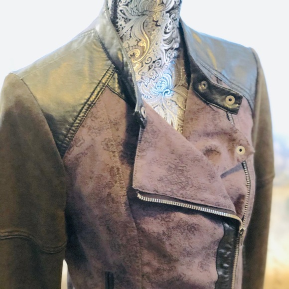 πHPπ Free People Mixed Faux Leather Moto Jacket - Picture 4 of 8